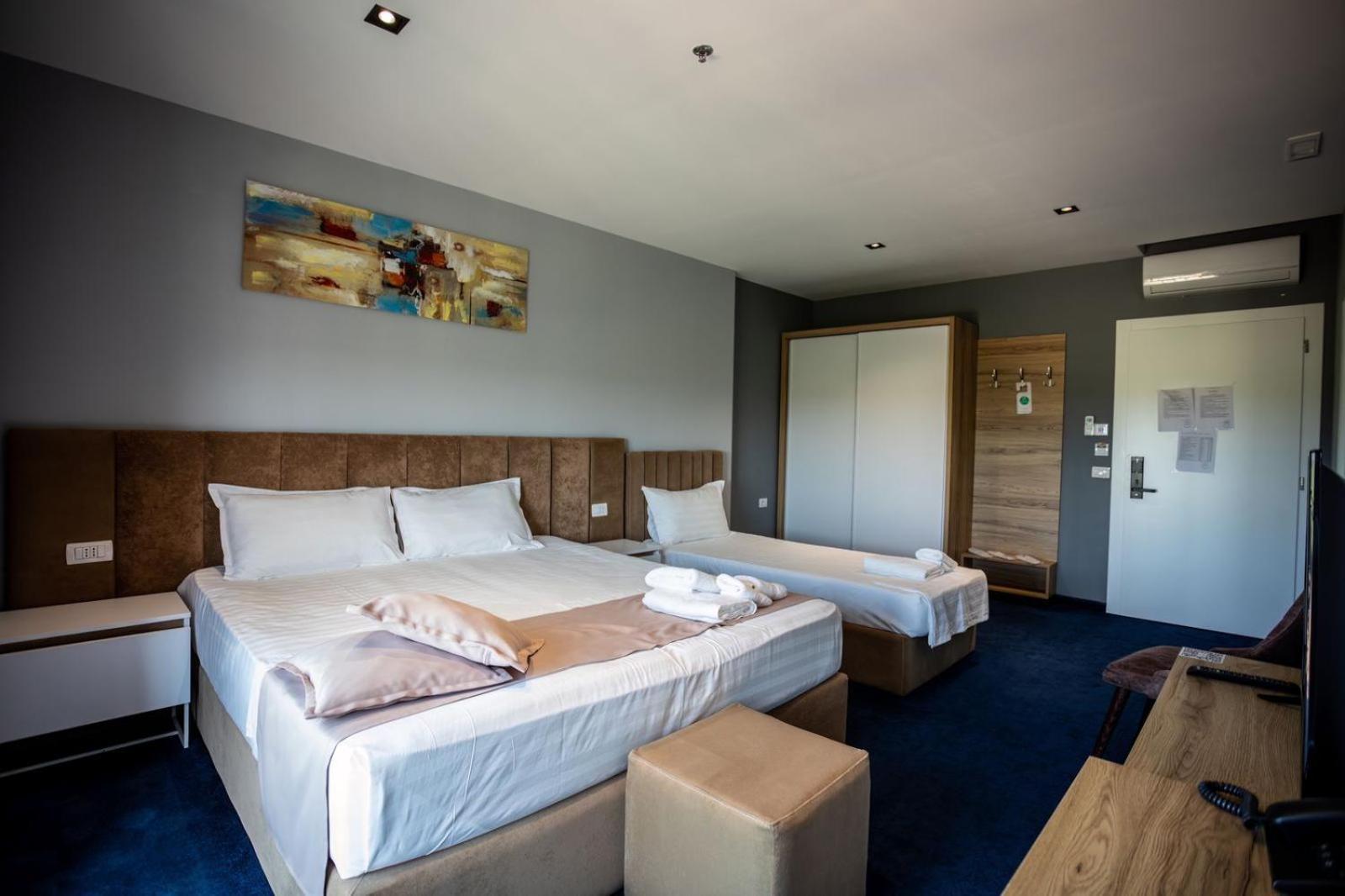 Nuevo Deluxe Hotel Shengjin